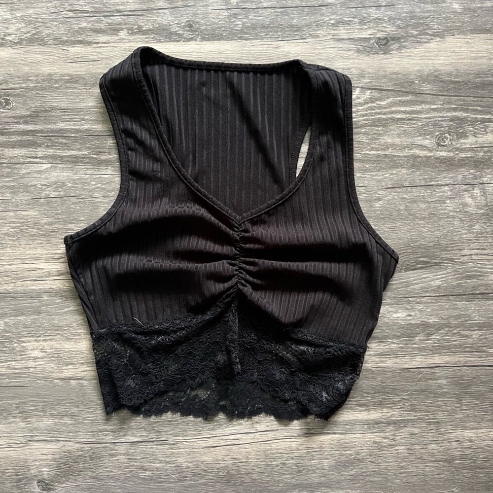 SHEIN black lace crop tank top
